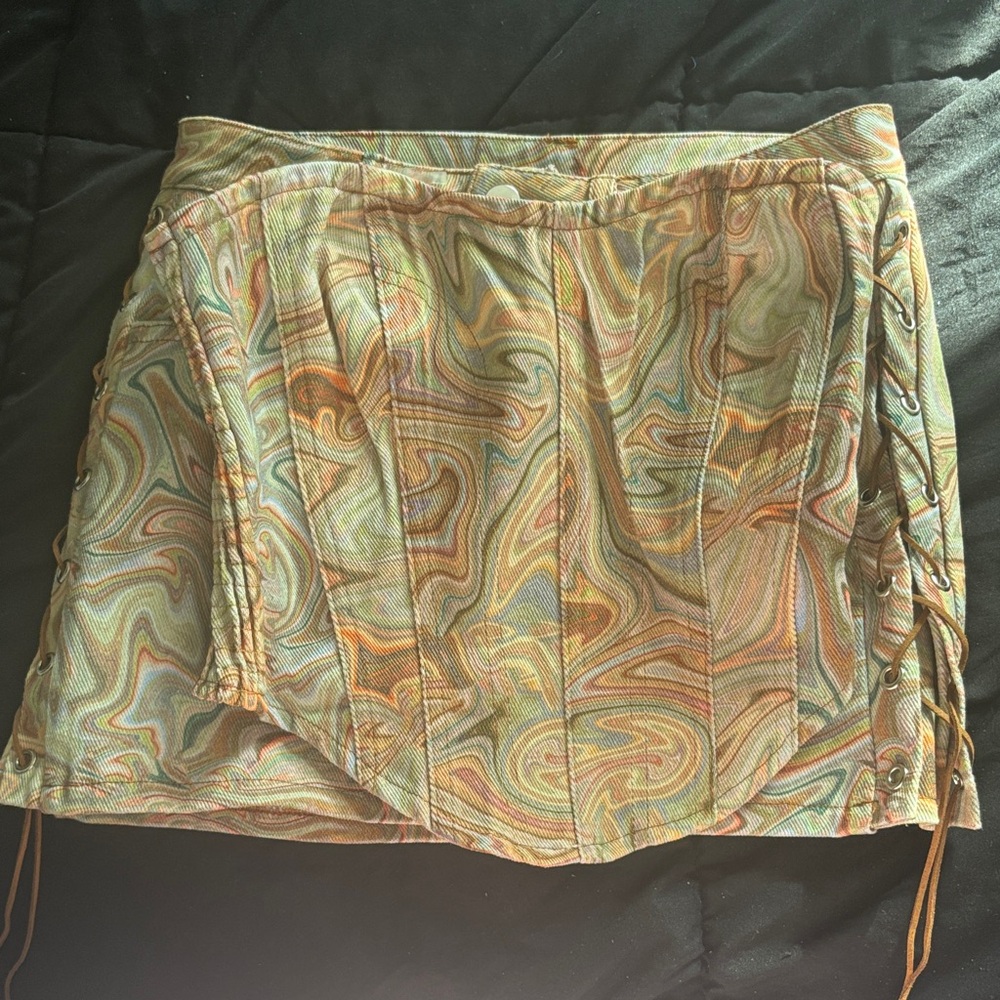 Multicolor Abstract Patterned Skirt - image 1